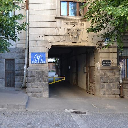 Tbilisi Apartment 2 ภายนอก รูปภาพ